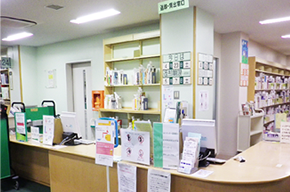 品川区立五反田図書館（2階）