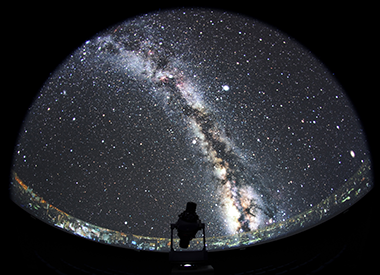 おひるのくつろぎプラネタリウム